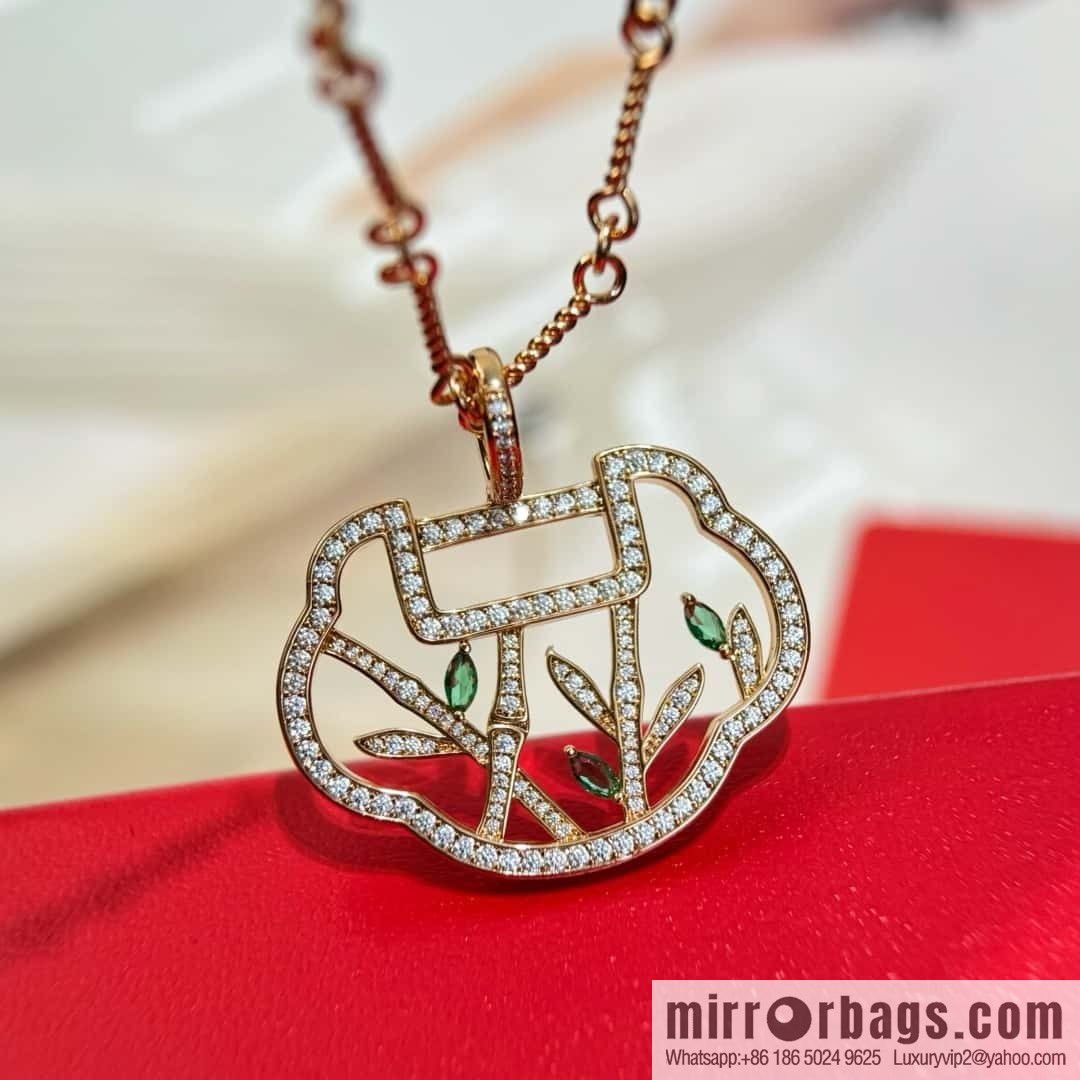 ❗️New ❗️ ☀️ Qeelin Yu Yi Flower Moon Ruyi Bamboo Necklace ☀️