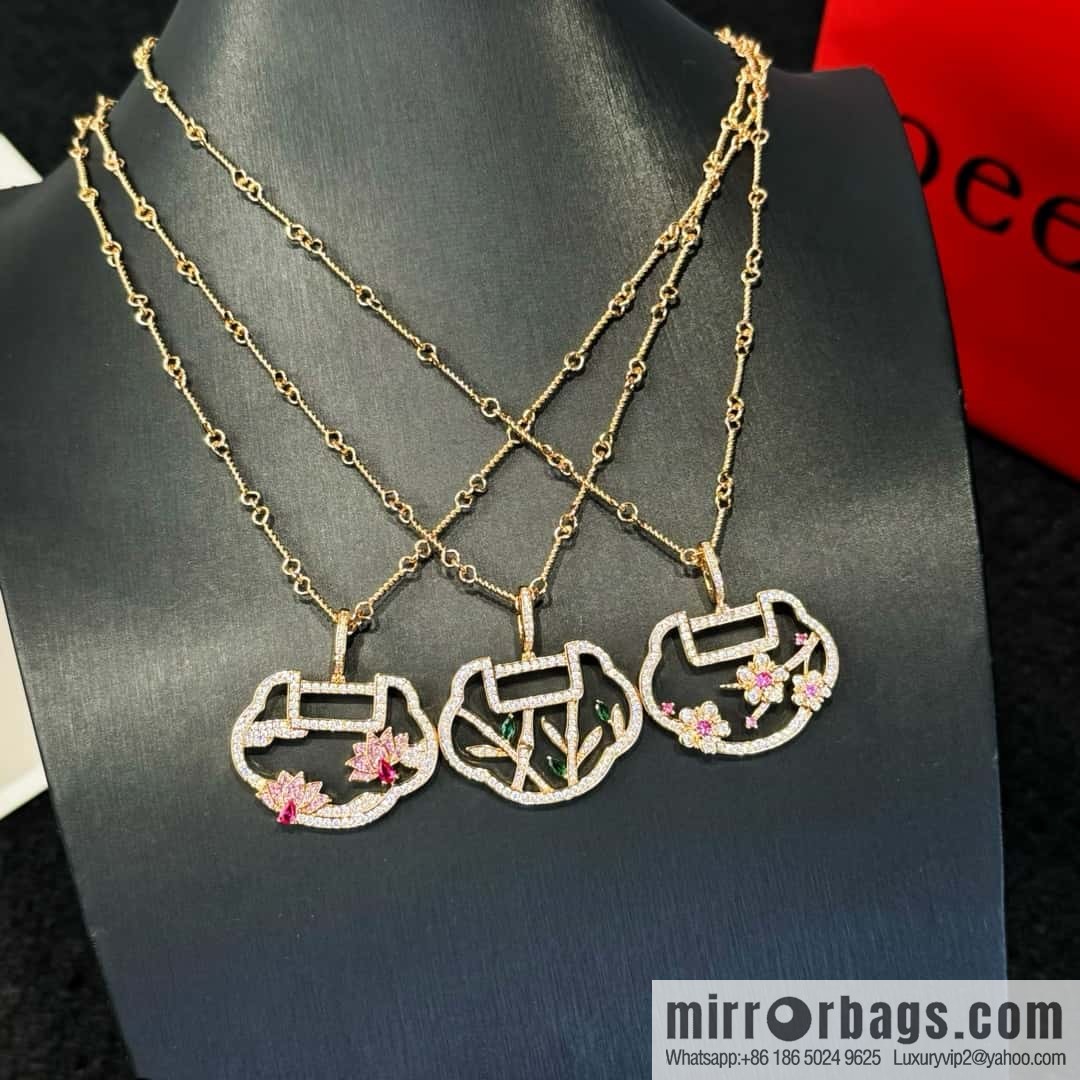 ❗️New ❗️ ☀️ Qeelin Yu Yi Flower Moon Ruyi Bamboo Necklace ☀️