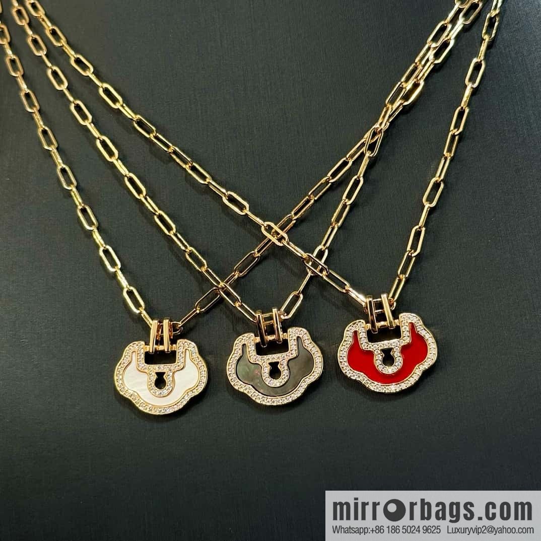 ❗️New ❗️ ☀️ Qeelin Yu Yi Flower Moon Ruyi Lock Necklace ☀️