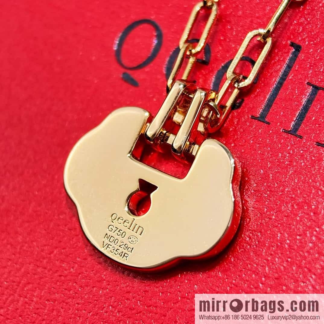 ❗️New ❗️ ☀️ Qeelin Yu Yi Flower Moon Ruyi Lock Necklace ☀️