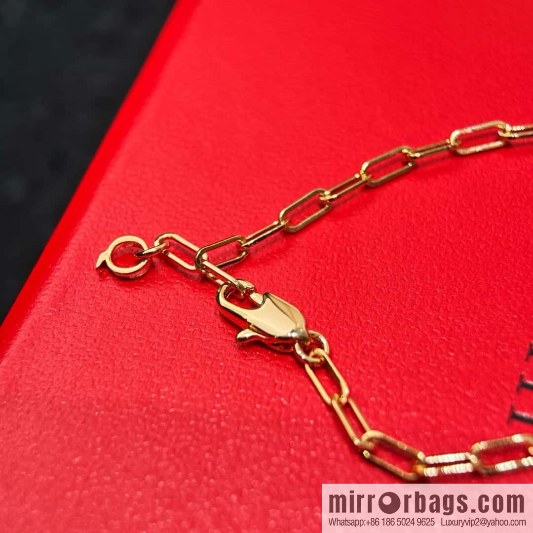 ❗️New ❗️ ☀️ Qeelin Yu Yi Flower Moon Ruyi Lock Necklace ☀️