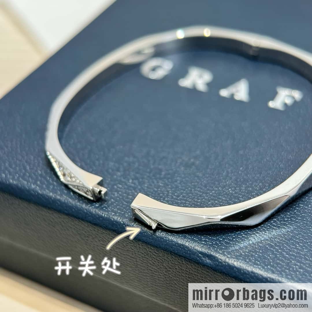 ❗️New ❗️ GRAFF Rhombus Half Diamond Bracelet Bracelet with Diamond
