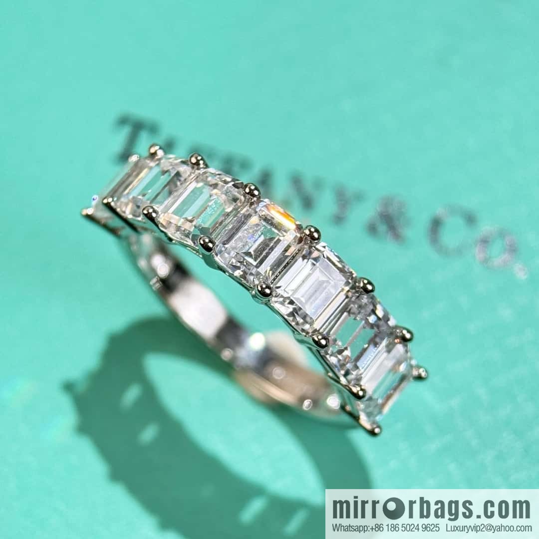 ❗️New ❗️ New ☑️ TIFFANY & Co. Single Row Diamond Ring