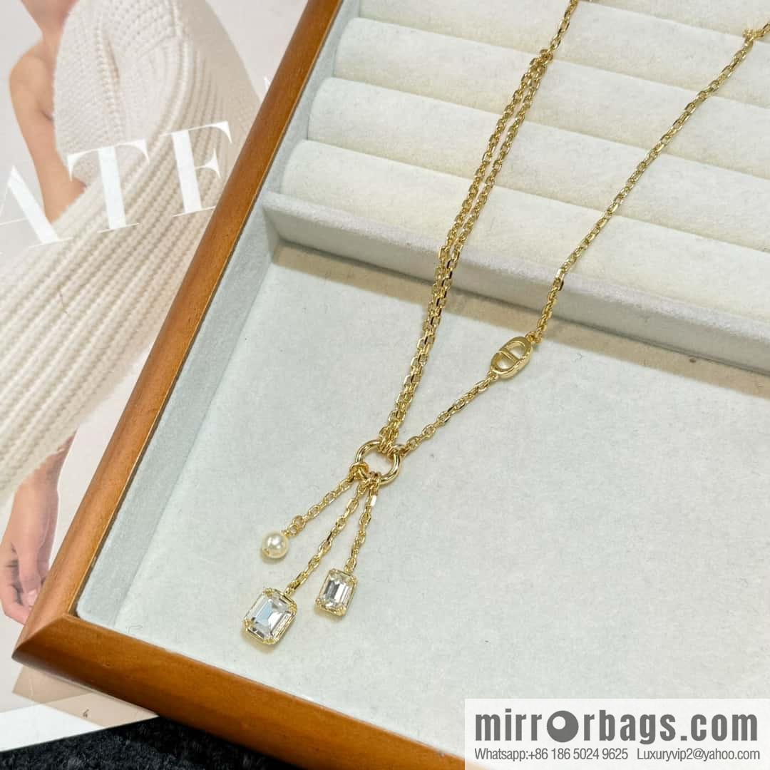 New ☑️ DIOR fringed pearl square diamond necklace
