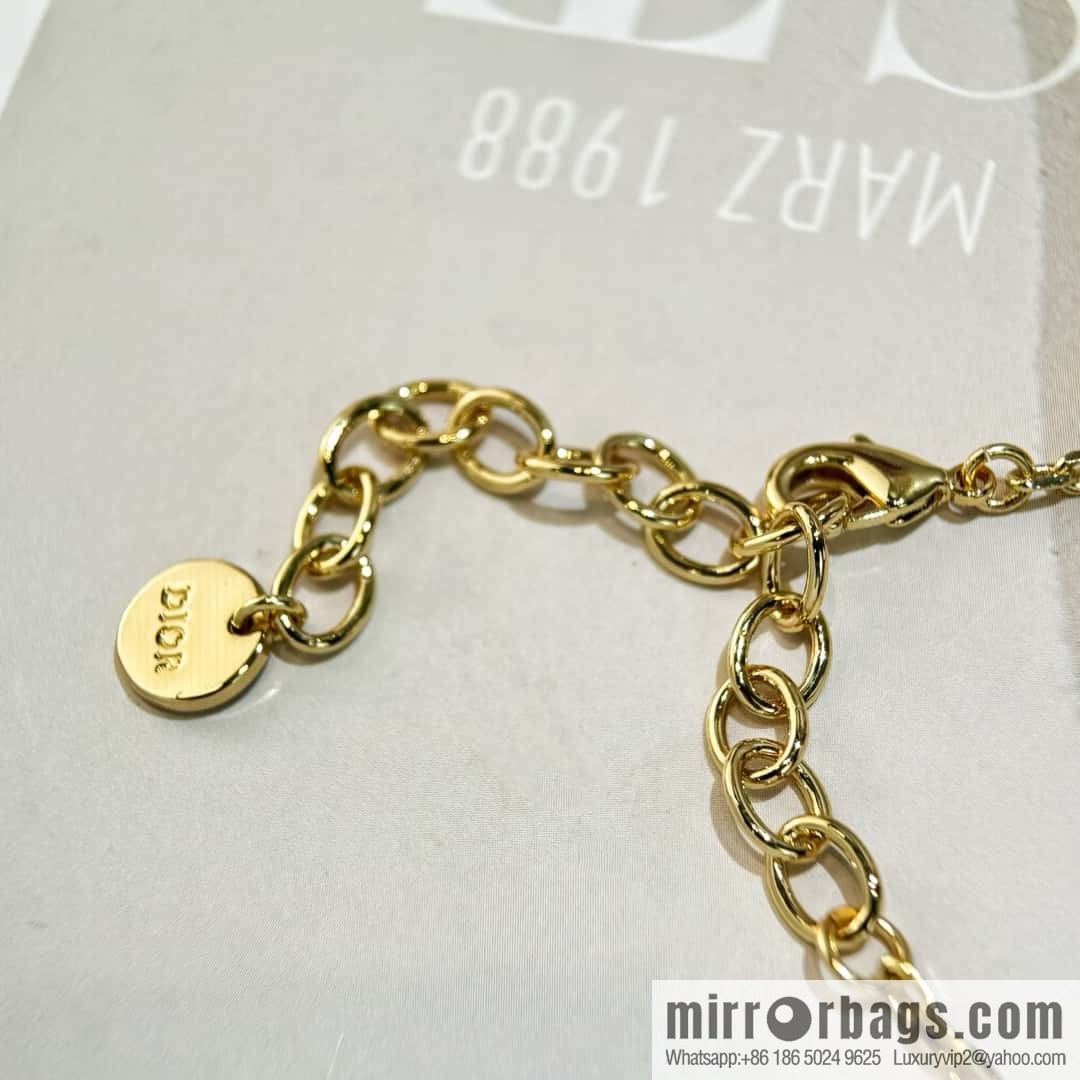 New ☑️ DIOR fringed pearl square diamond necklace