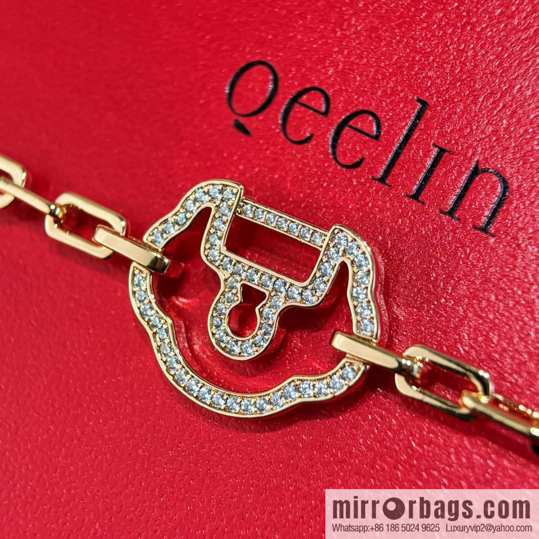 ❗️New ❗️ ☀️ Original ☀️ Qeelin Kirin Yu Yi Hollow Full Diamond Ruyi Lock Bracelet ☀️