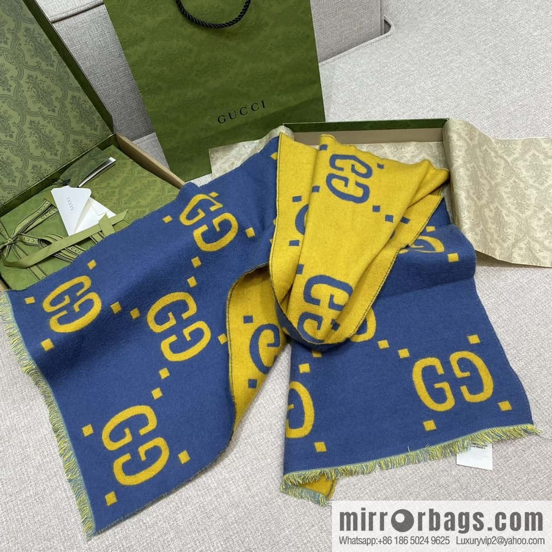 GUCCI GG jacquard wool silk-blend scarf, color matching