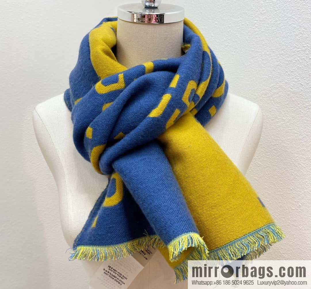 GUCCI GG jacquard wool silk-blend scarf, color matching