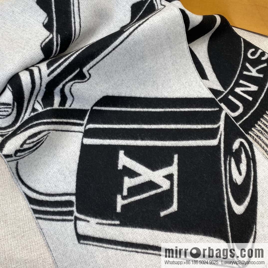 𝐋𝐨𝐮𝐢𝐬 𝐯𝐮𝐢𝐭𝐭𝐨𝐧 『 lock shawl code M92855 synchronized item number 🔐 black