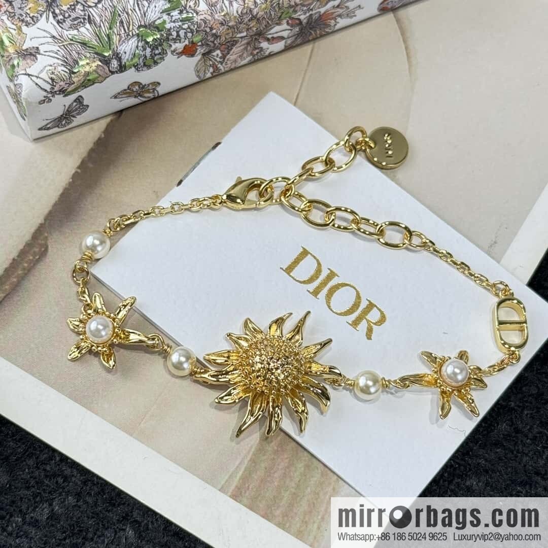 ❗️New ❗️☀️ New ☑️ Dior Sunflower Bracelet ☀️