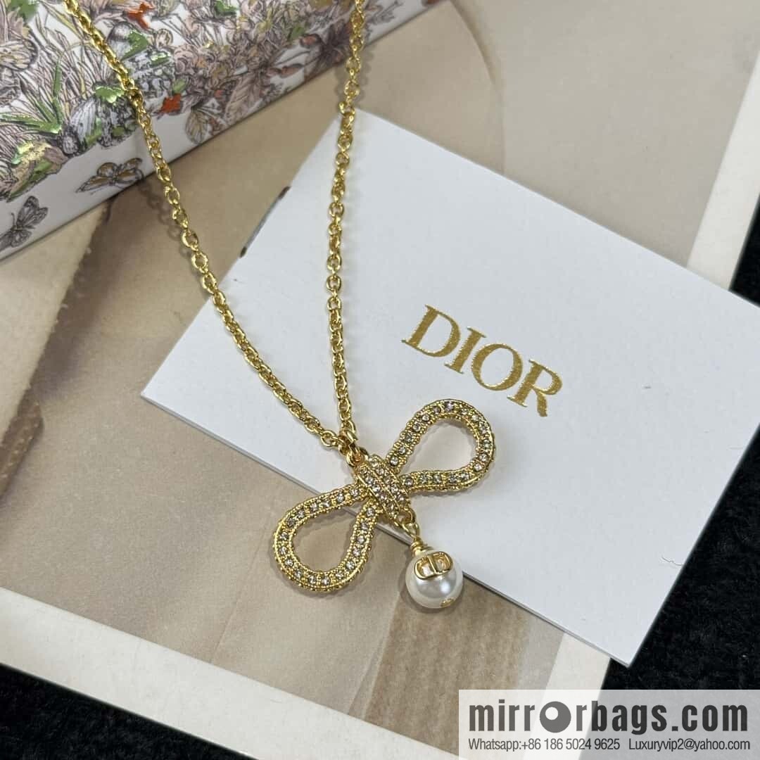 ❗️New ❗️☀️ New ☑️ Dior pearl bow necklace ☀️
