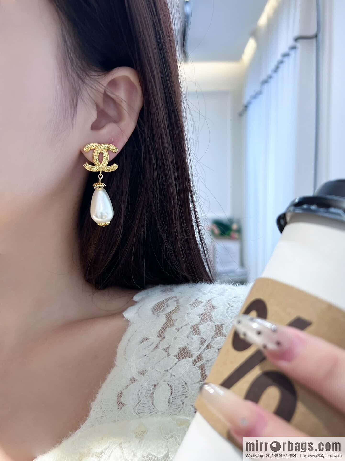 ❗️New ❗️☀️ New ☑️ Chanel C2 double c pearl stud earrings ☀️