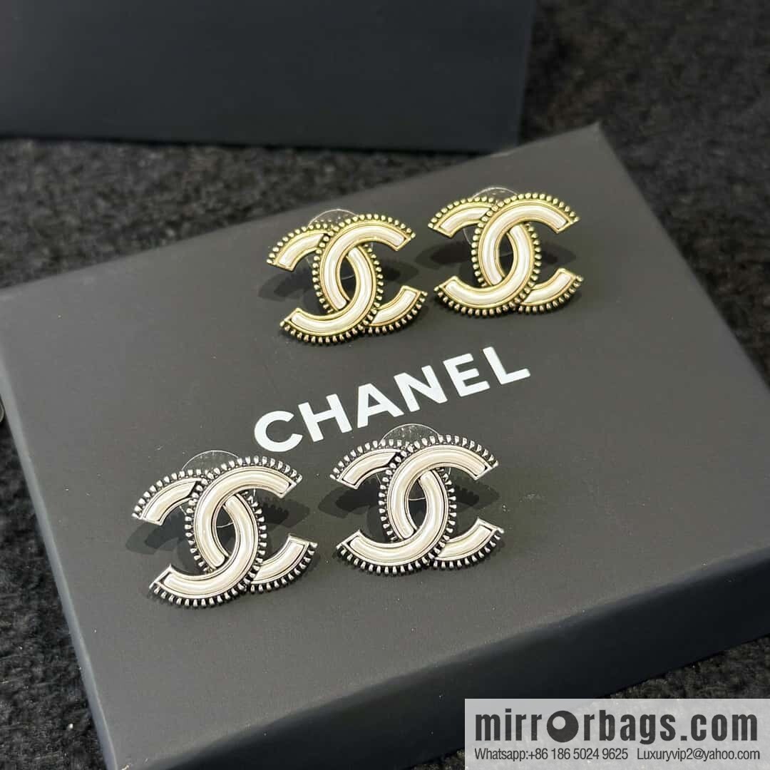 ❗️New ❗️☀️ New ☑️ Chanel C1 double c stud earrings ☀️
