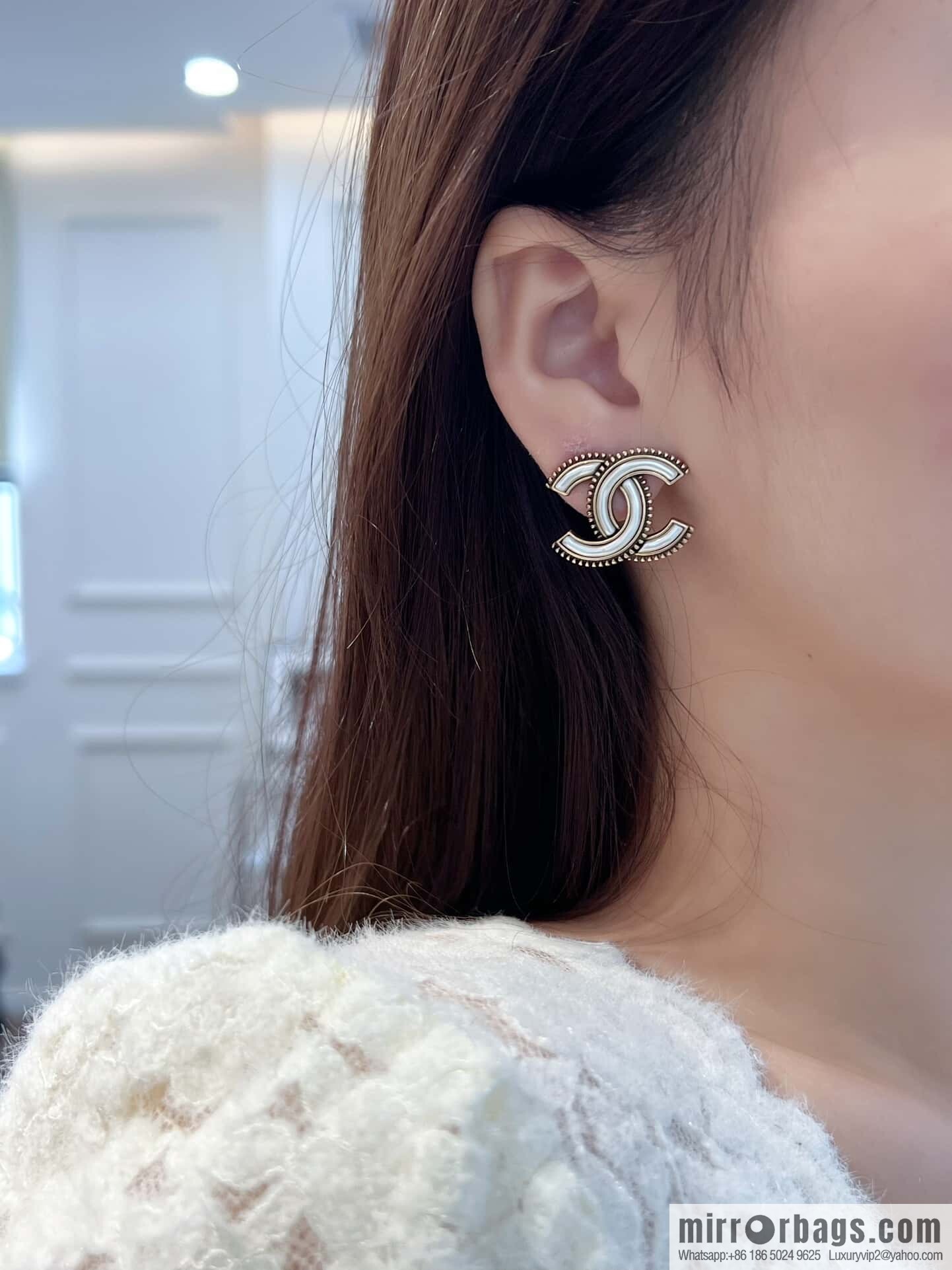 ❗️New ❗️☀️ New ☑️ Chanel C1 double c stud earrings ☀️