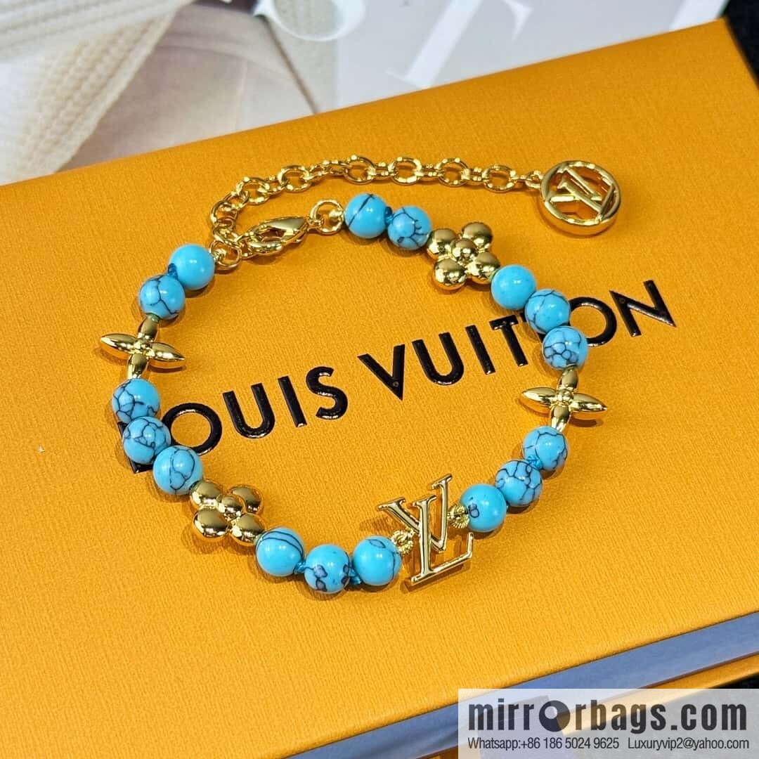 ❗️New ❗️ ☀ Louis Vuitton LV letter bracelet ☀