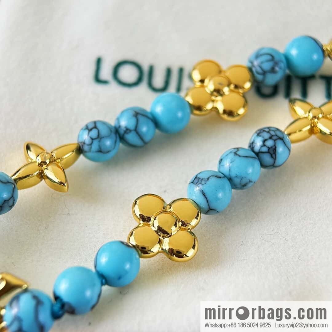 ❗️New ❗️ ☀ Louis Vuitton LV letter bracelet ☀