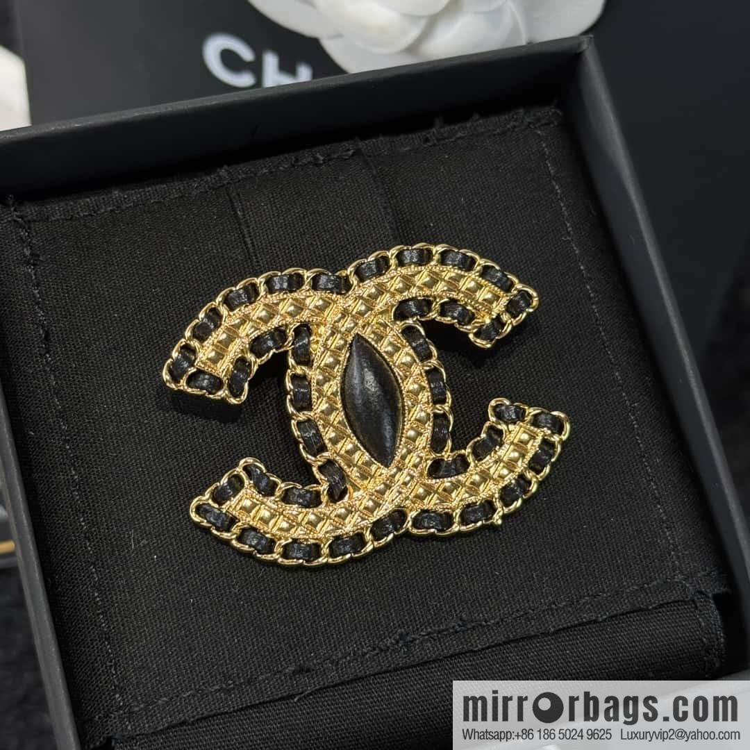 ❗️New ❗️☀️ New ☑️ Chanel Double C Black Leather Rope Brooch ☀️