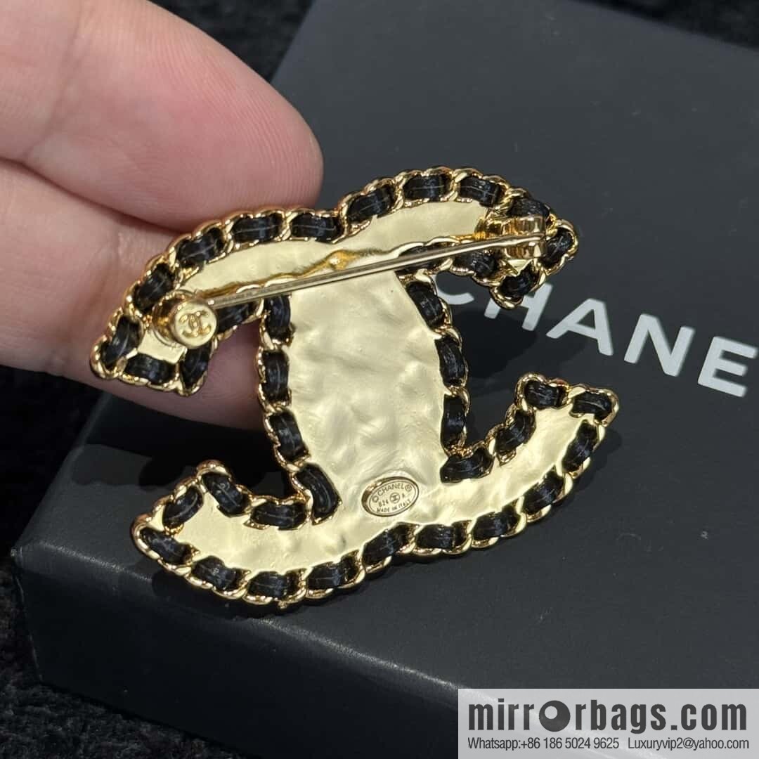 ❗️New ❗️☀️ New ☑️ Chanel Double C Black Leather Rope Brooch ☀️