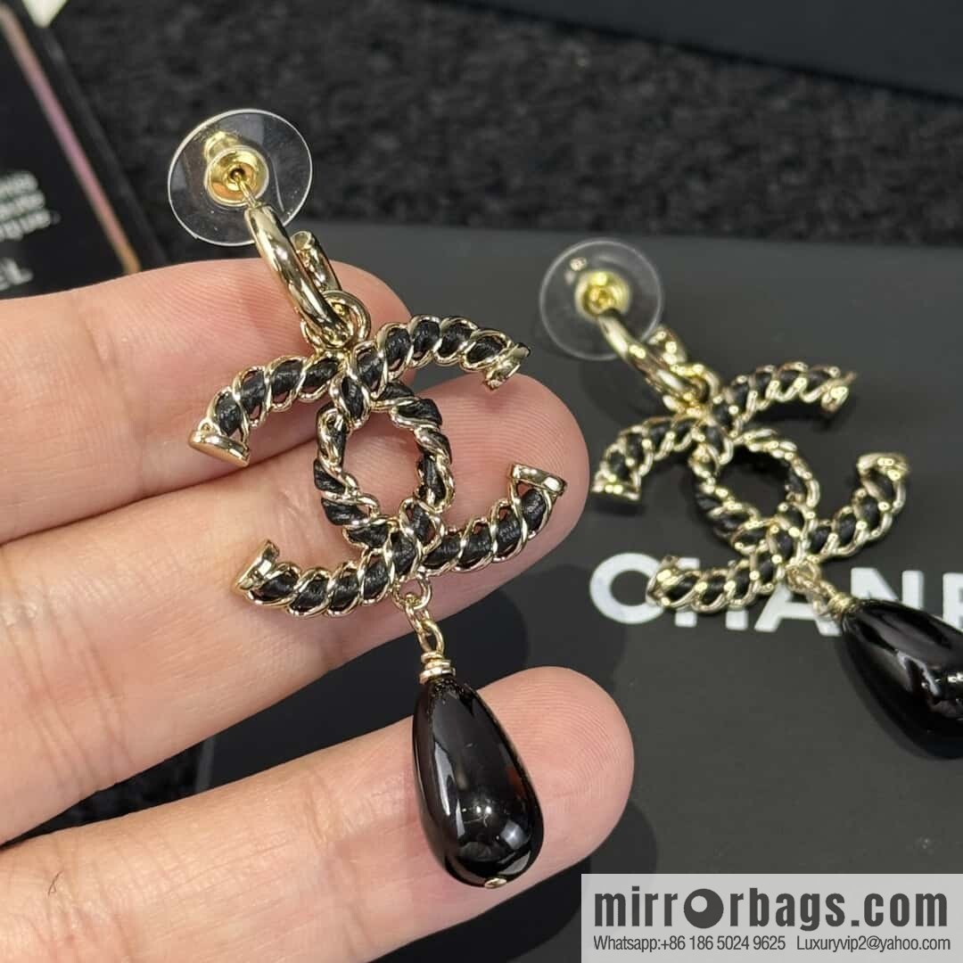 ❗️New ❗️☀️ New ☑️ Chanel c3 double c black pearl black leather rope stud earrings ☀️
