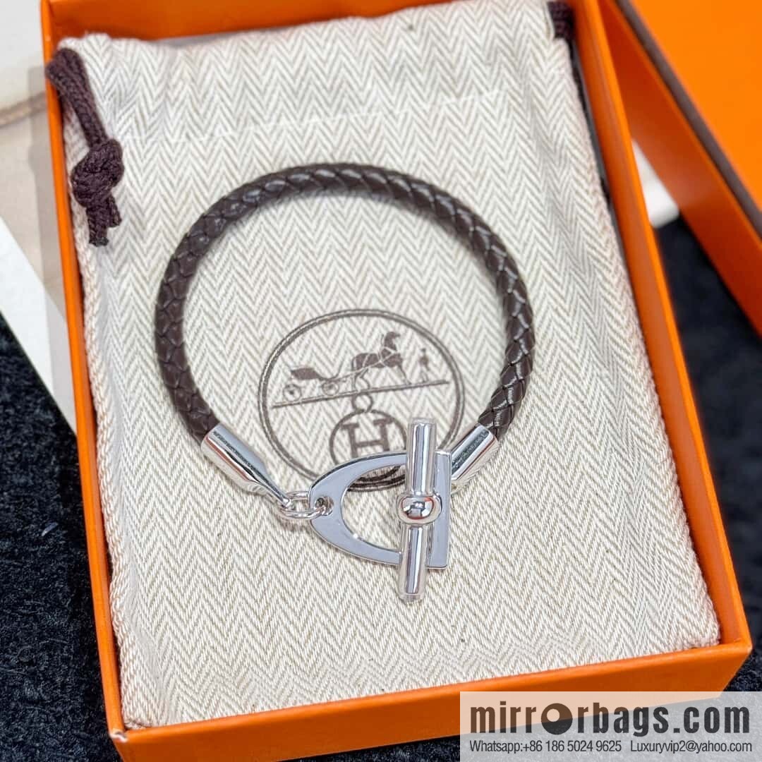 ❗️New ❗️ Silver, New ☑️ Hermès HERMES Etrier Horseshoe Bracelet