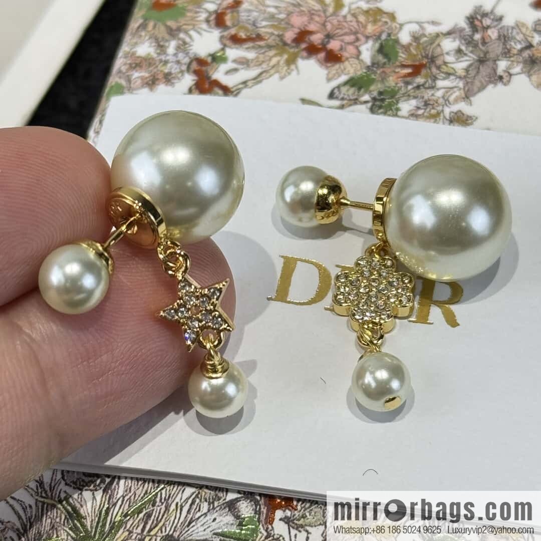 ❗️New ❗️☀️ New ☑️ Dior pearl pentagram ⭐ star stud earrings ☀️