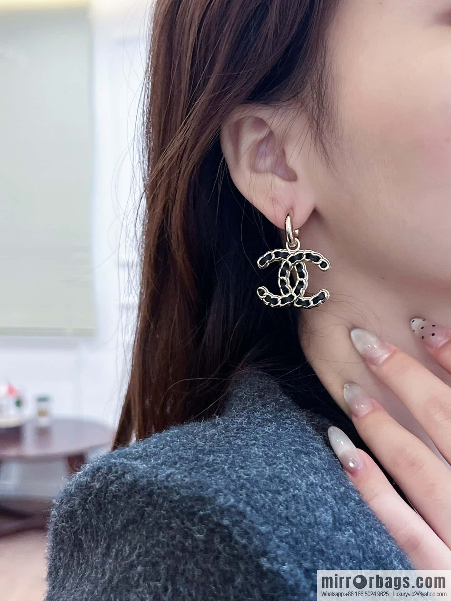 ❗️New ❗️☀️ New ☑️ Chanel Double C Black Leather Rope Earrings ☀️