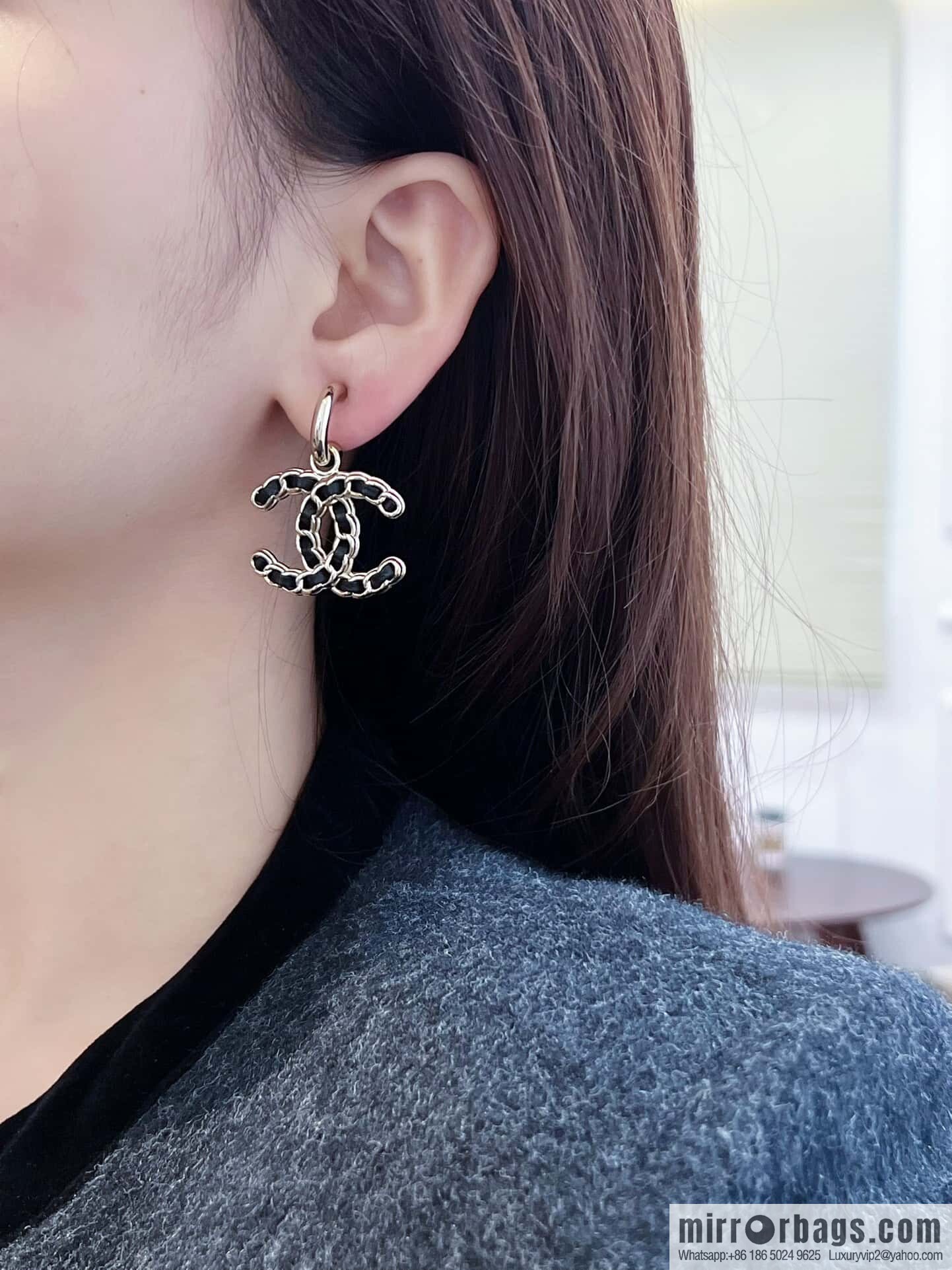 ❗️New ❗️☀️ New ☑️ Chanel Double C Black Leather Rope Earrings ☀️