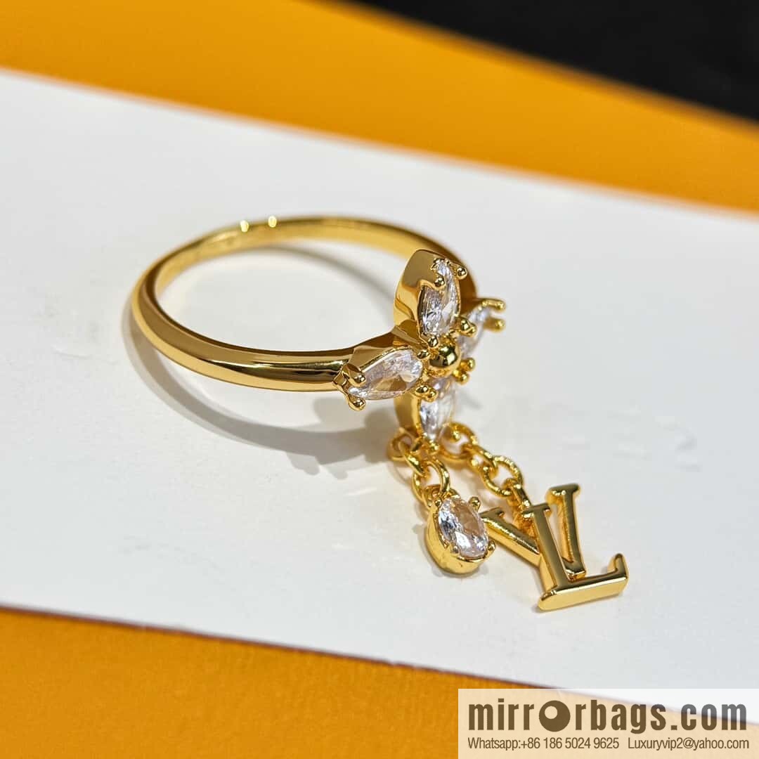 ❗️New ❗️ ☀ Original ☀ Louis Vuitton Louis Vuitton Clover Tassel LV Ring ☀