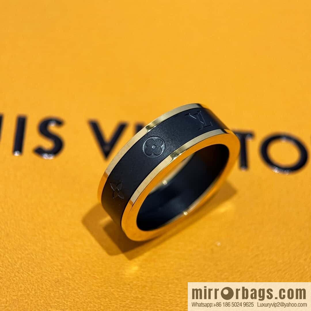 ❗️New ❗️ ☀ Original ☀ Louis Vuitton Black Ceramic Ring ☀