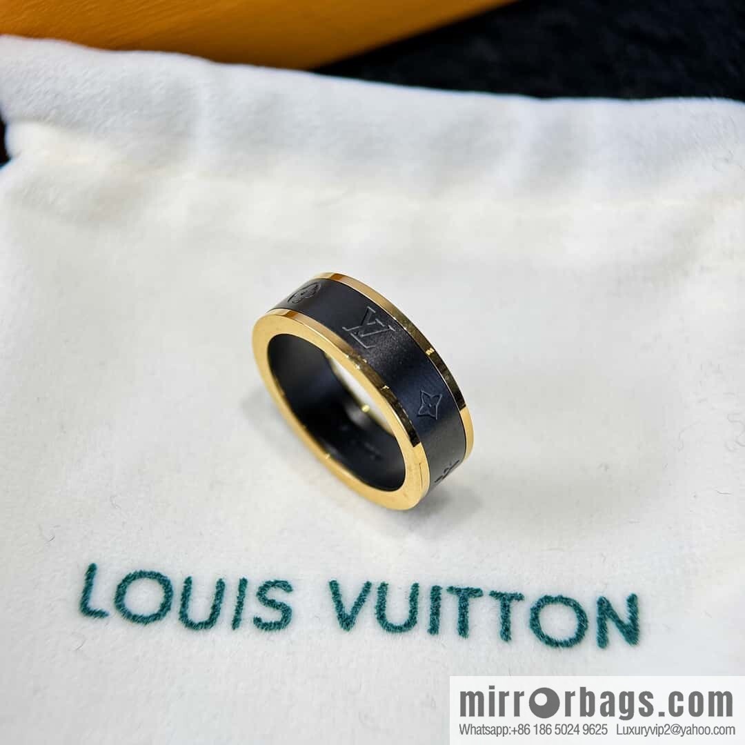 ❗️New ❗️ ☀ Original ☀ Louis Vuitton Black Ceramic Ring ☀