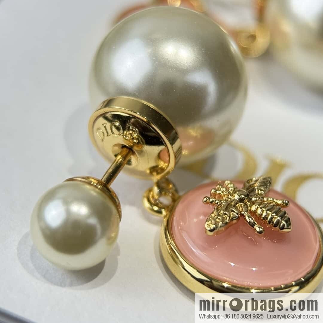 ☀️New ☑️ Dior size pearl bee CD stud earrings