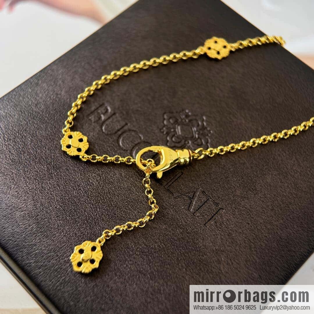 ❗️New ❗️ ☀ Buccellati Opera House Collection oversized court-style spinning four-leaf clover necklace ☀️