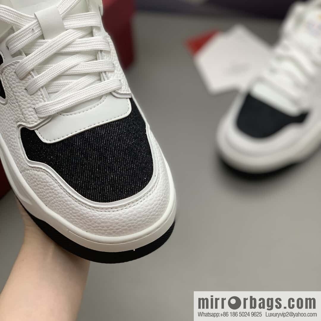 Valentino 🔥 Couples Low Top Sneakers