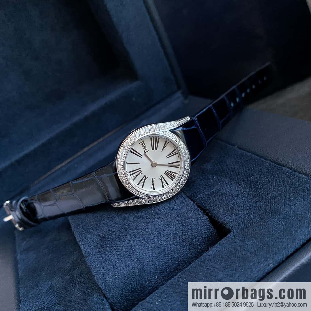 The small 26mm Earl Glitter model is online. Women's Diamond Watch from Limelight Gala Collection