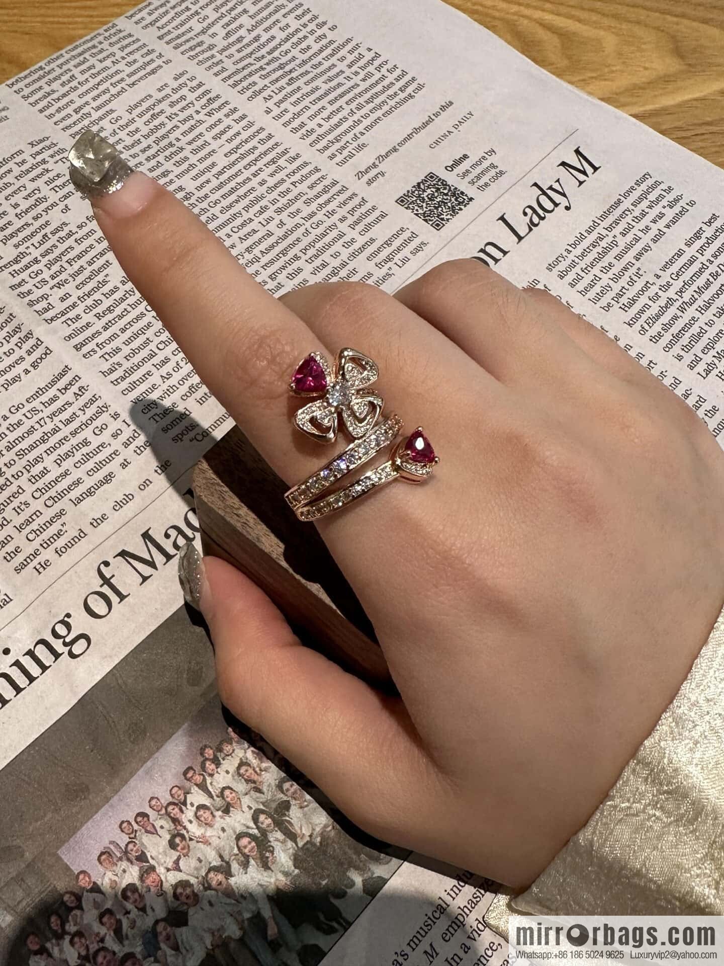 ❗️New ❗️ ☀ BVLGARI DIVAS'DREAM Ruby Clover Ring ☀️