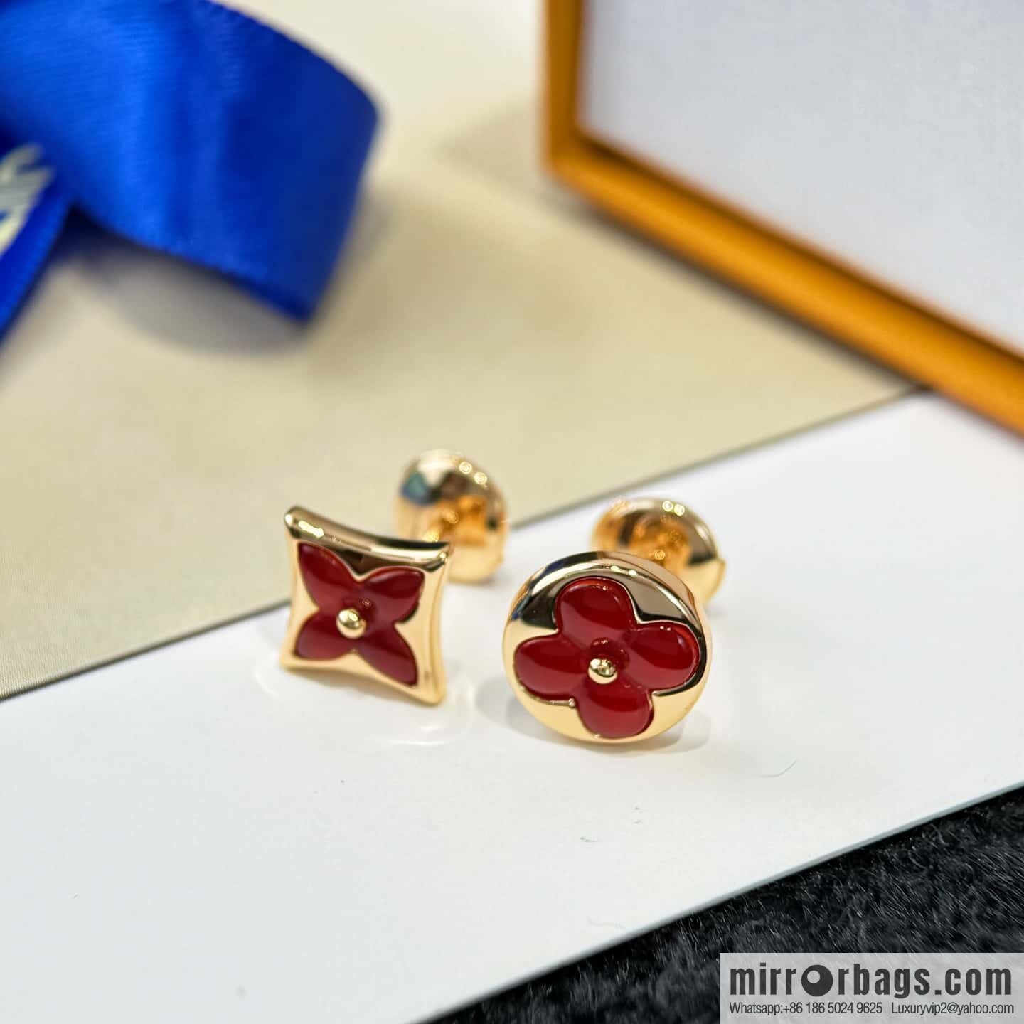 ☀️☀Louis Vuitton COLOR BLOSSOM BB MULTI-MOTIF Rhombus agate LV bracelet, stud earrings