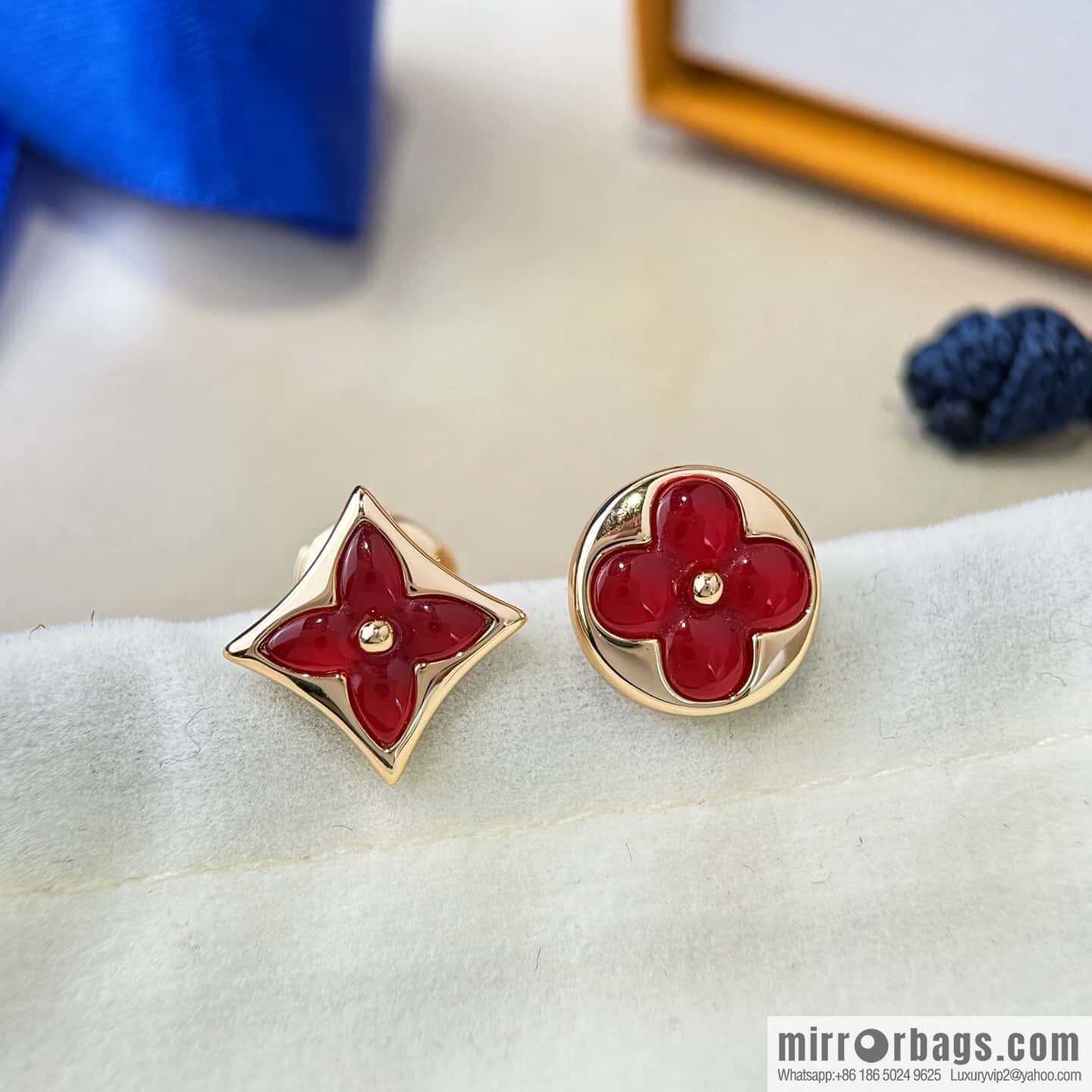 ☀️☀Louis Vuitton COLOR BLOSSOM BB MULTI-MOTIF Rhombus agate LV bracelet, stud earrings