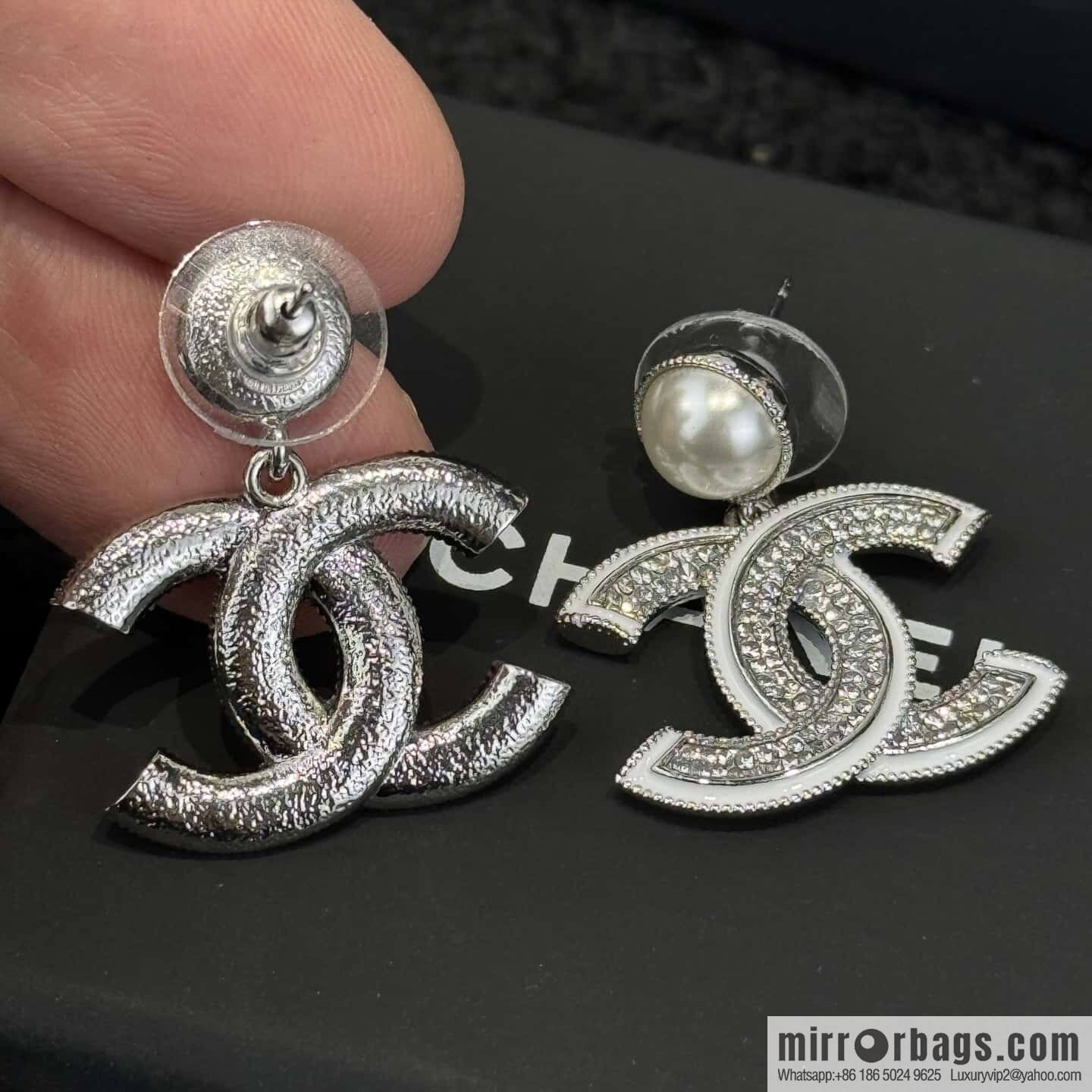 ❗️New ❗️ ☀️ new ☑️ chanel c2 double c pearl stud earrings ☀️
