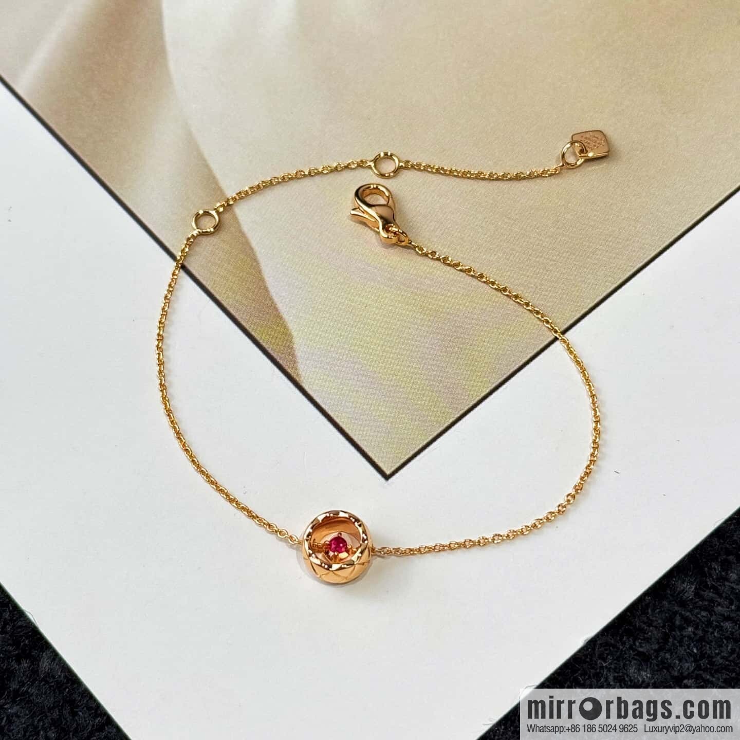 ❗️New ❗️ New ☑️ Chanel coco crush series red diamond diamond bracelet