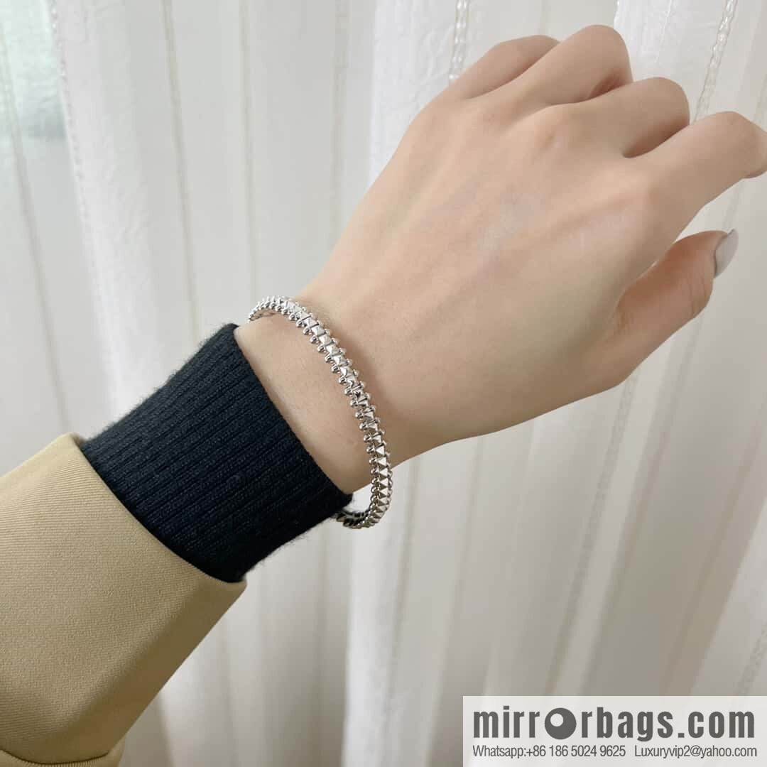❗️New ❗️ ☀️ Clash de Cartier Bullet Bracelet☀️