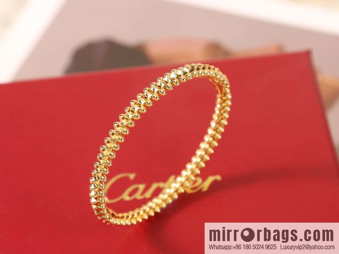 ❗️New ❗️ ☀️ Clash de Cartier Bullet Bracelet☀️