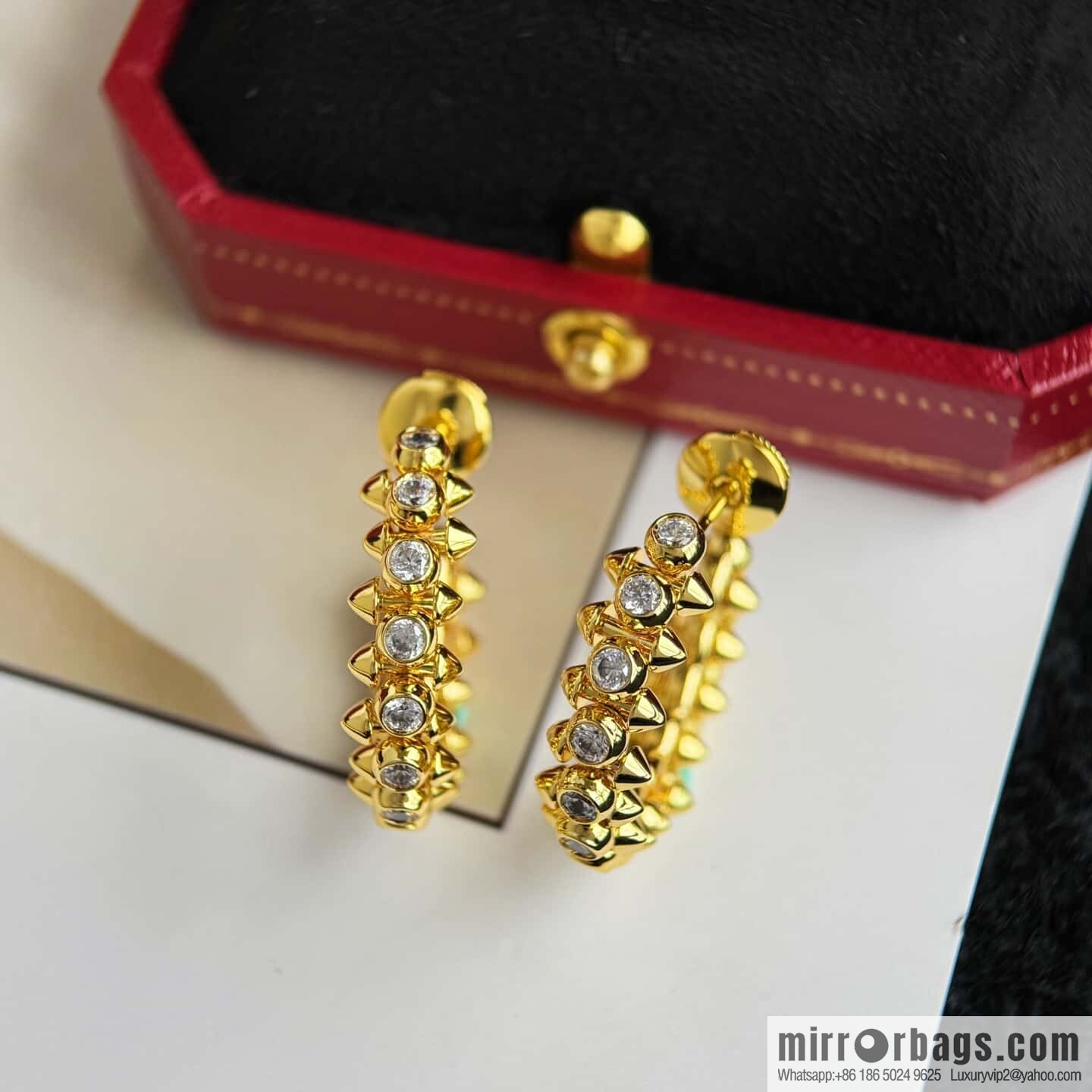 ❗️New ❗️ ☀️ Cartier clash de Cartier wide bullet full drill stud earrings ☀️