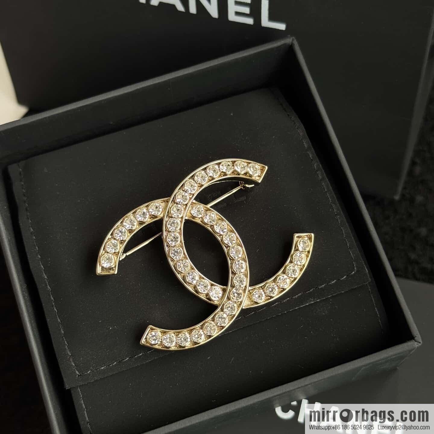 ❗️New ❗️☀️ New ☑️ Chanel Double C Pearl Brooch ☀️