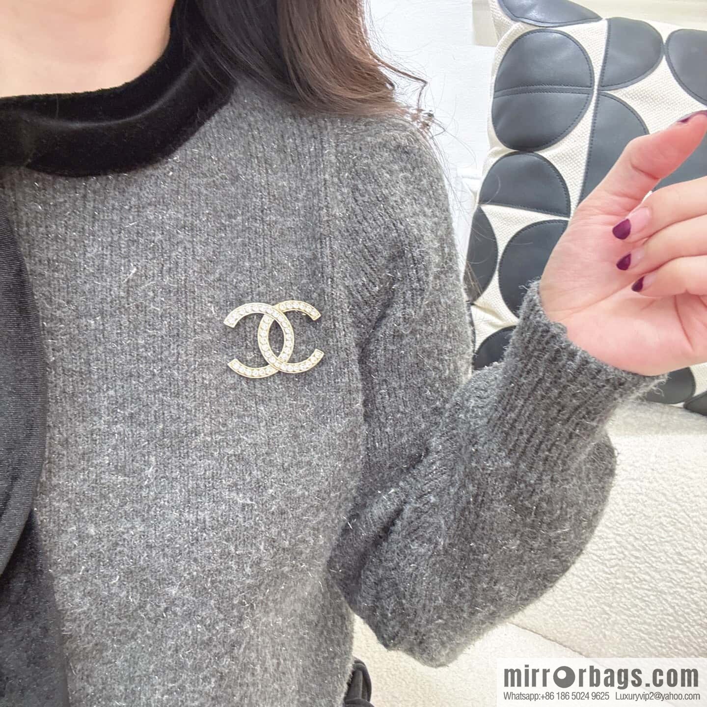 ❗️New ❗️☀️ New ☑️ Chanel Double C Pearl Brooch ☀️