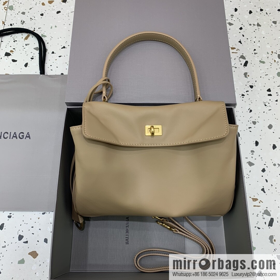🖤[Small apricot gold buckle 】 𝐁𝐀𝐋𝐄𝐍𝐂𝐈𝐀𝐆𝐀 𝐑𝐎𝐃𝐄𝐎 𝐁𝐀𝐆 series handbag model number: 78972