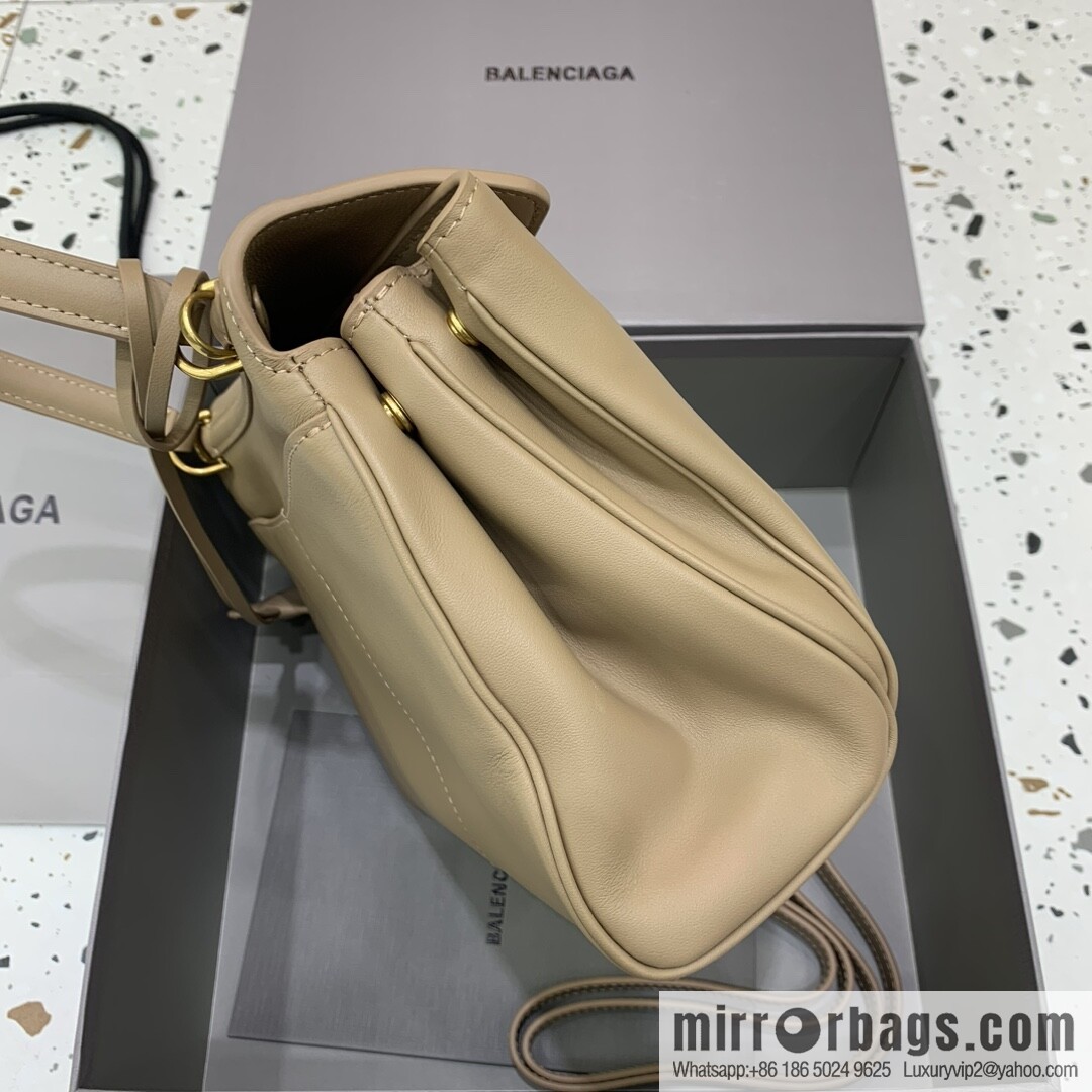 🖤[Small apricot gold buckle 】 𝐁𝐀𝐋𝐄𝐍𝐂𝐈𝐀𝐆𝐀 𝐑𝐎𝐃𝐄𝐎 𝐁𝐀𝐆 series handbag model number: 78972