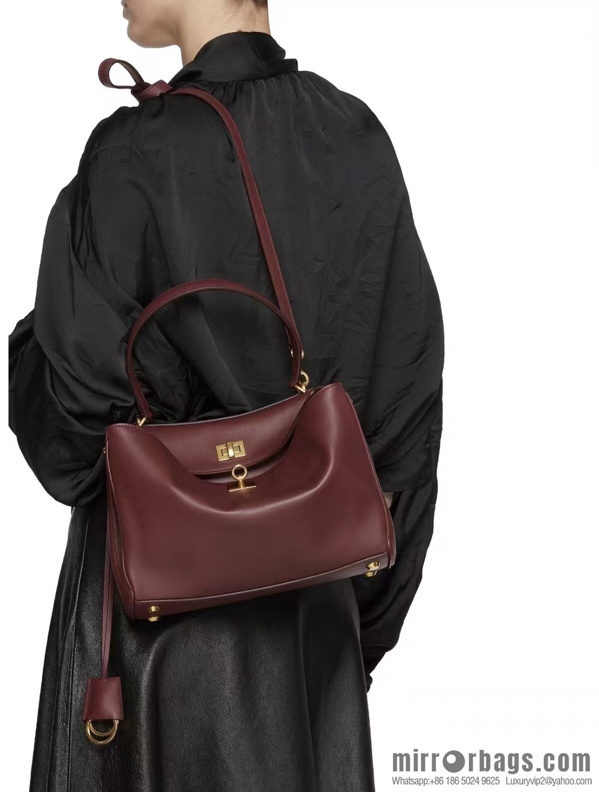[Large jujube gold buckle 】 𝐁𝐀𝐋𝐄𝐍𝐂𝐈𝐀𝐆𝐀 𝐑𝐎𝐃𝐄𝐎 𝐁𝐀𝐆 series handbag model number: 78972
