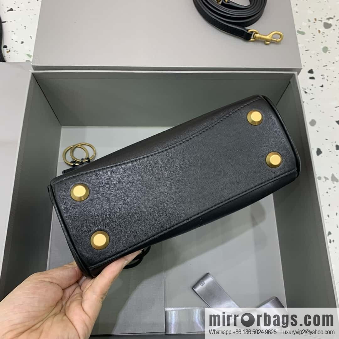Balenciag rodeo mini [black gold buckle] Model: 78972 handbag