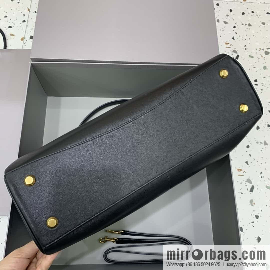 [Large black gold buckle 】 𝐁𝐀𝐋𝐄𝐍𝐂𝐈𝐀𝐆𝐀 𝐑𝐎𝐃𝐄𝐎 𝐁𝐀𝐆 series handbag model number: 78972