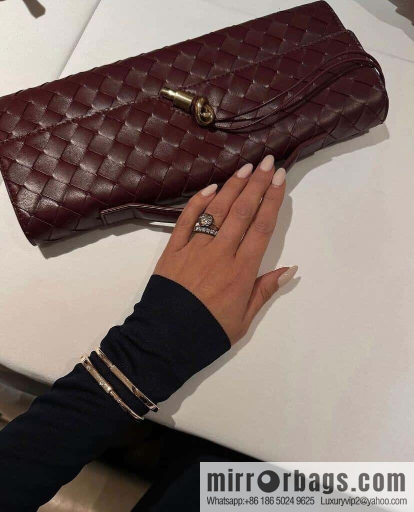 BV Andiamond Clutch 741511 Barolo Burgundy